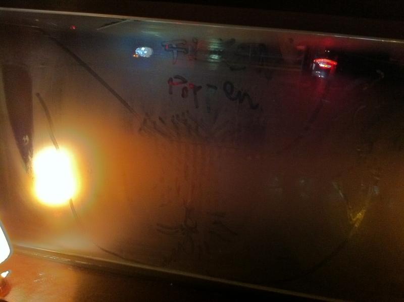 Photo taken at King Size Bar Berlin at 2010-11-18 23꞉33꞉27