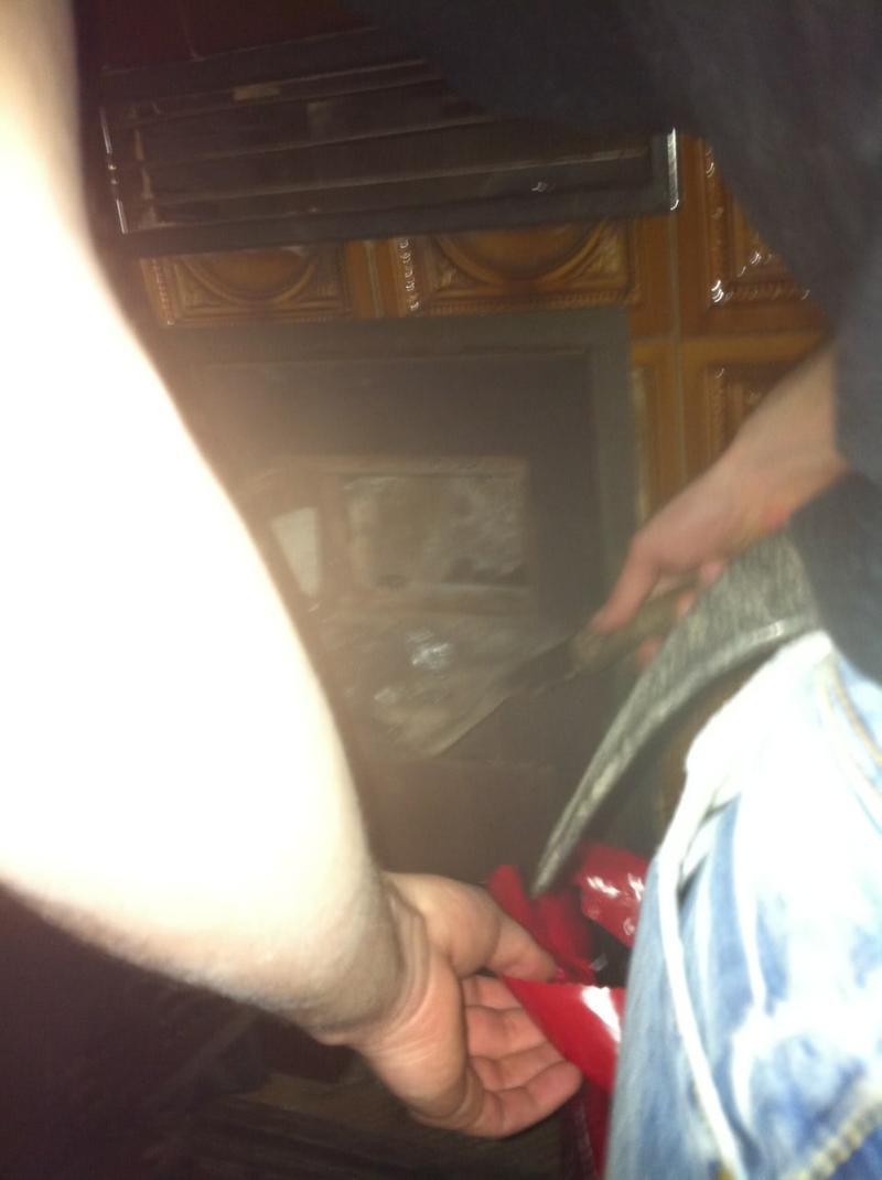 Photo taken at King Size Bar Berlin at 2010-12-17 02꞉20꞉39