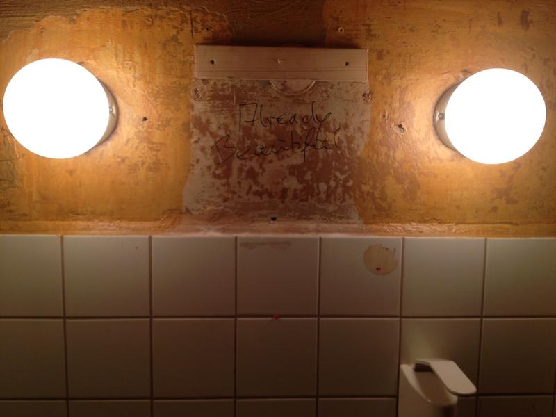 Photo taken at King Size Bar Berlin at 2012-08-19 01꞉51꞉56