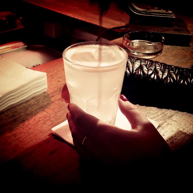 Photo taken at King Size Bar Berlin at 2013-09-20 22꞉10꞉13