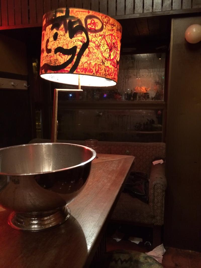 Photo taken at King Size Bar Berlin at 2013-11-07 04꞉20꞉35