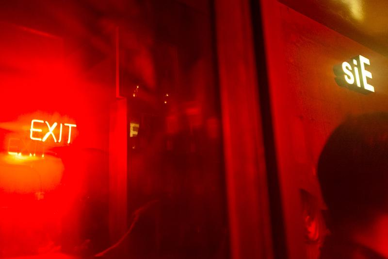 Photo taken at King Size Bar Berlin at 2014-05-18 05꞉15꞉56