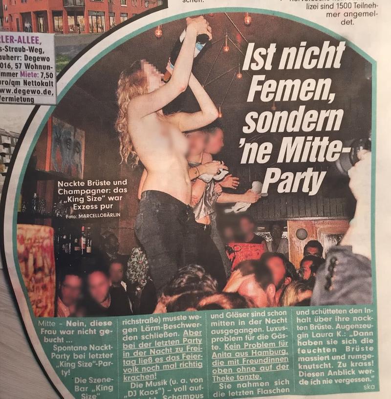 Photo taken at King Size Bar Berlin at 2015-04-25 12꞉51꞉02